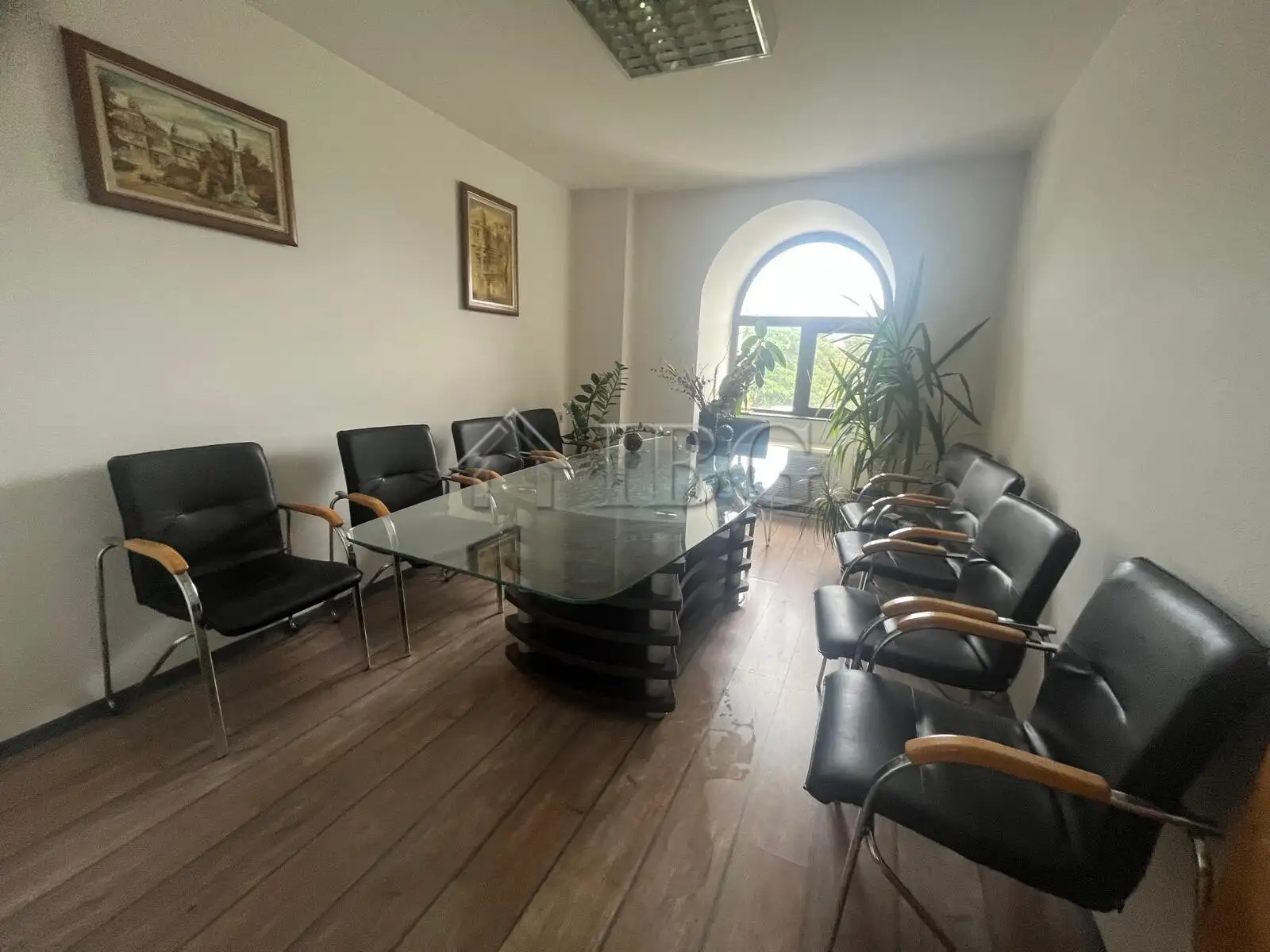 Офис 220м² в Болгарии, Русе. Стоимостью 1000€ аренда фото-12