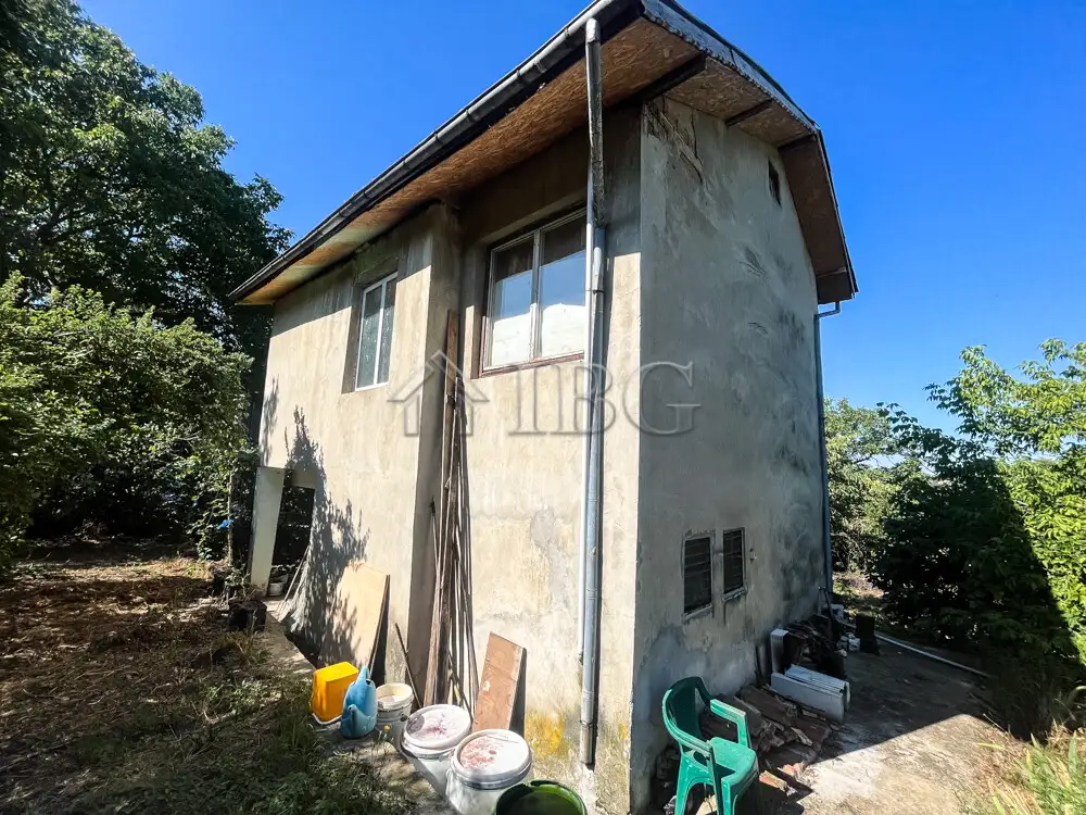 Дом 94м² в Болгарии, Трастеник. Стоимостью 25000€ аренда фото-1