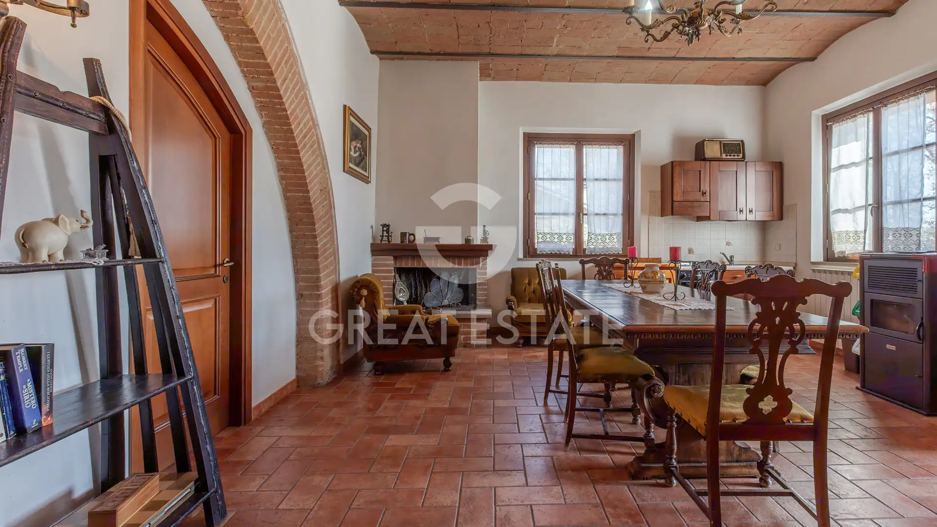 Дом 685м² в Италии, Перуджа. Стоимостью 690000€ аренда фото-15
