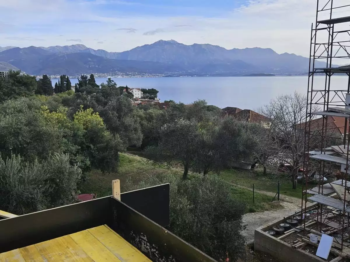 Квартира 46м² в Черногории, Баошичи. Стоимостью 157507€ аренда фото-1