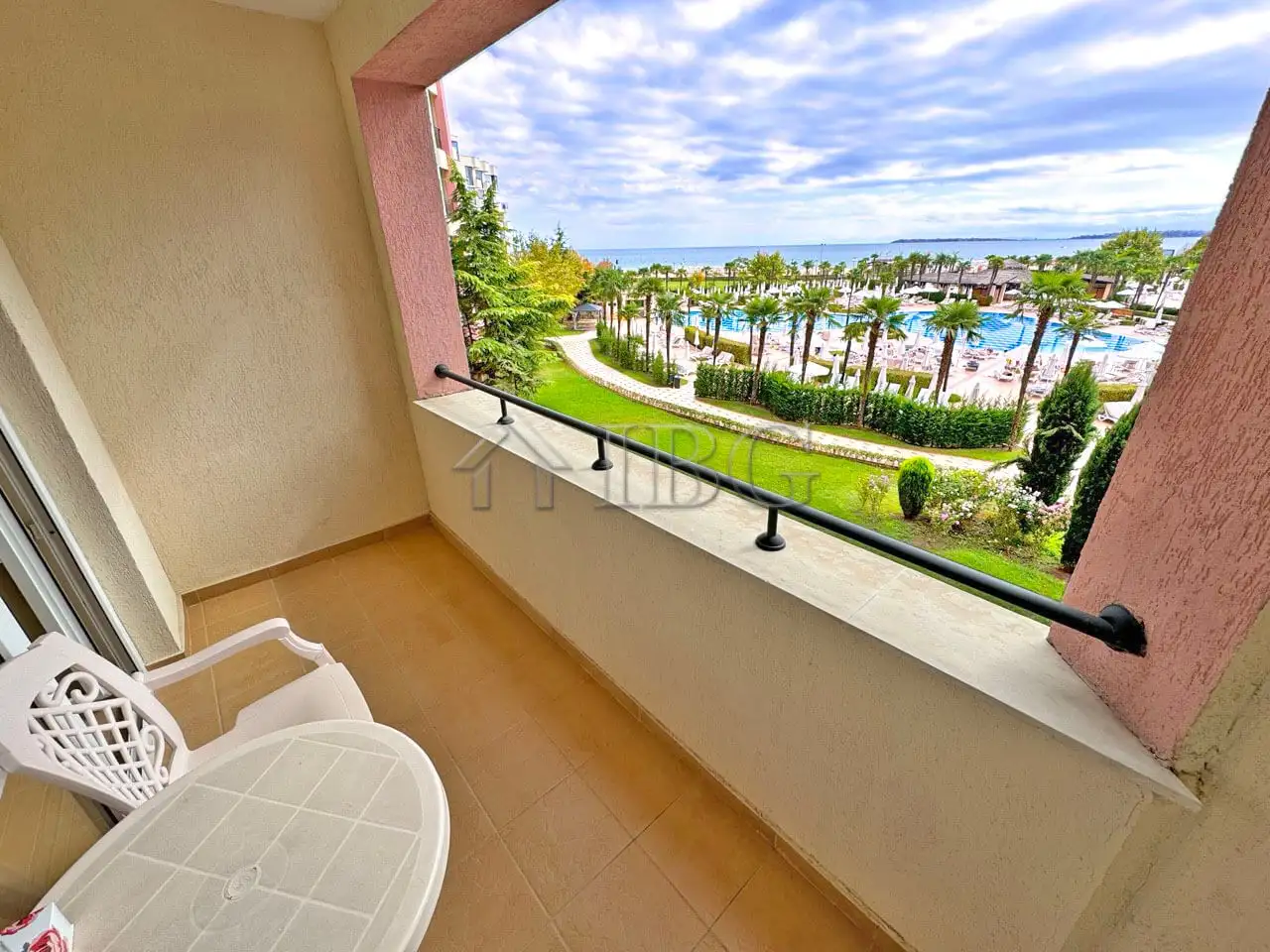 Квартира 50м² в Болгарии, Солнечный берег. Стоимостью 75500€ аренда фото-1