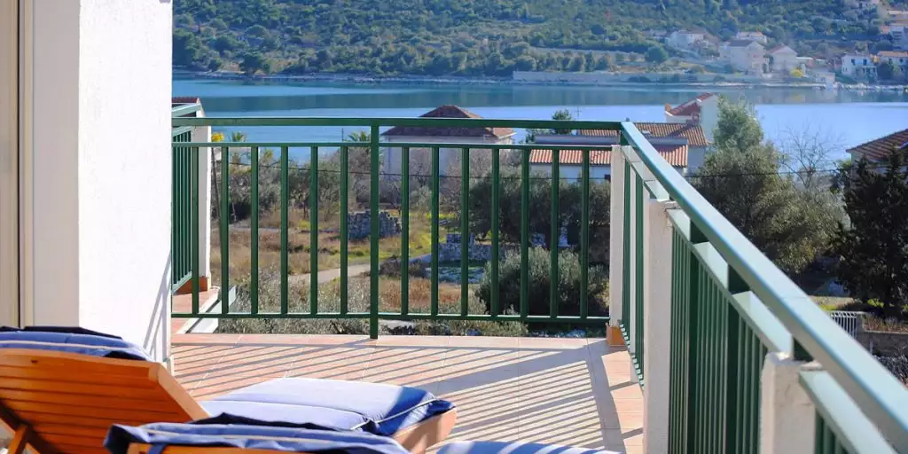 Отель, гостиница 325м² в Хорватии, Винище. Стоимостью 575000€ аренда фото-1