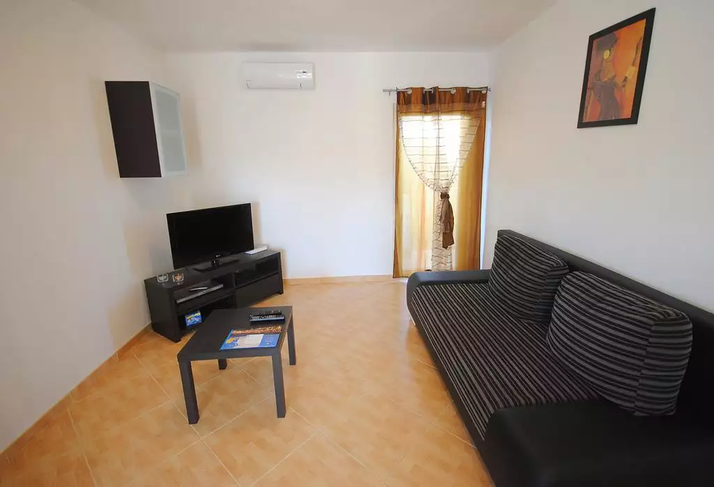 Отель, гостиница 325м² в Хорватии, Винище. Стоимостью 575000€ аренда фото-18