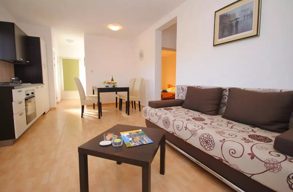 Отель, гостиница 325м² в Хорватии, Винище. Стоимостью 575000€ аренда фото-22