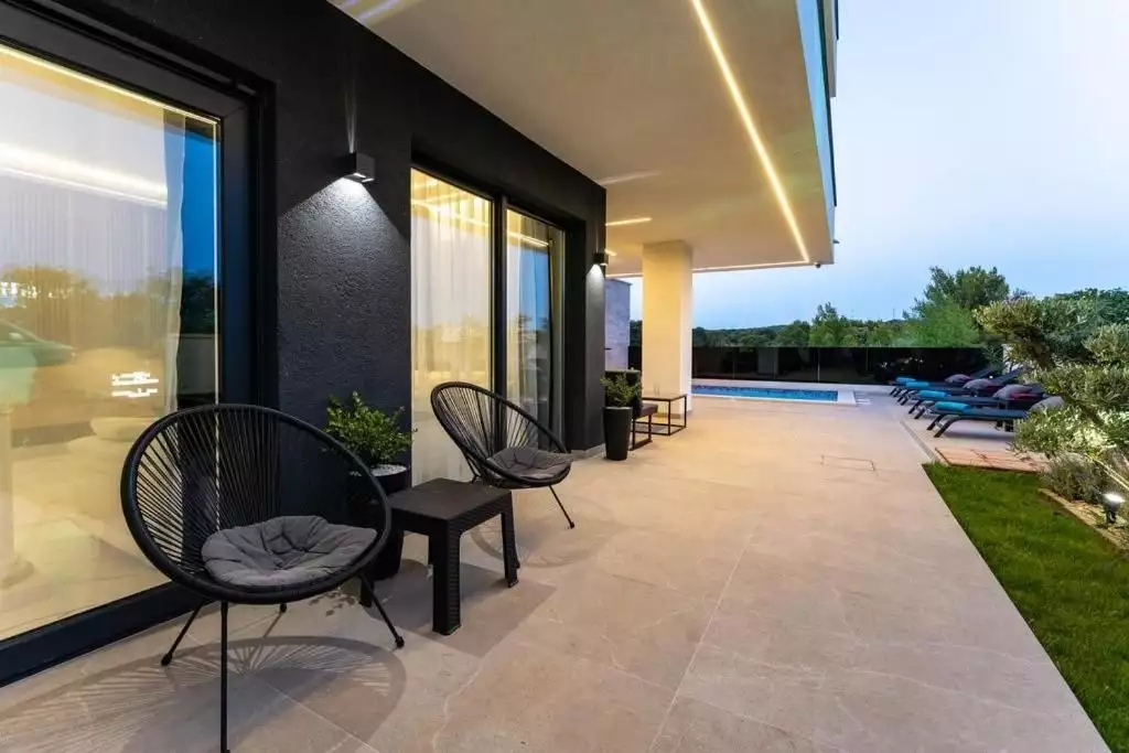 Вилла 175м² в Хорватии, Медулин. Стоимостью 750000€ аренда фото-10