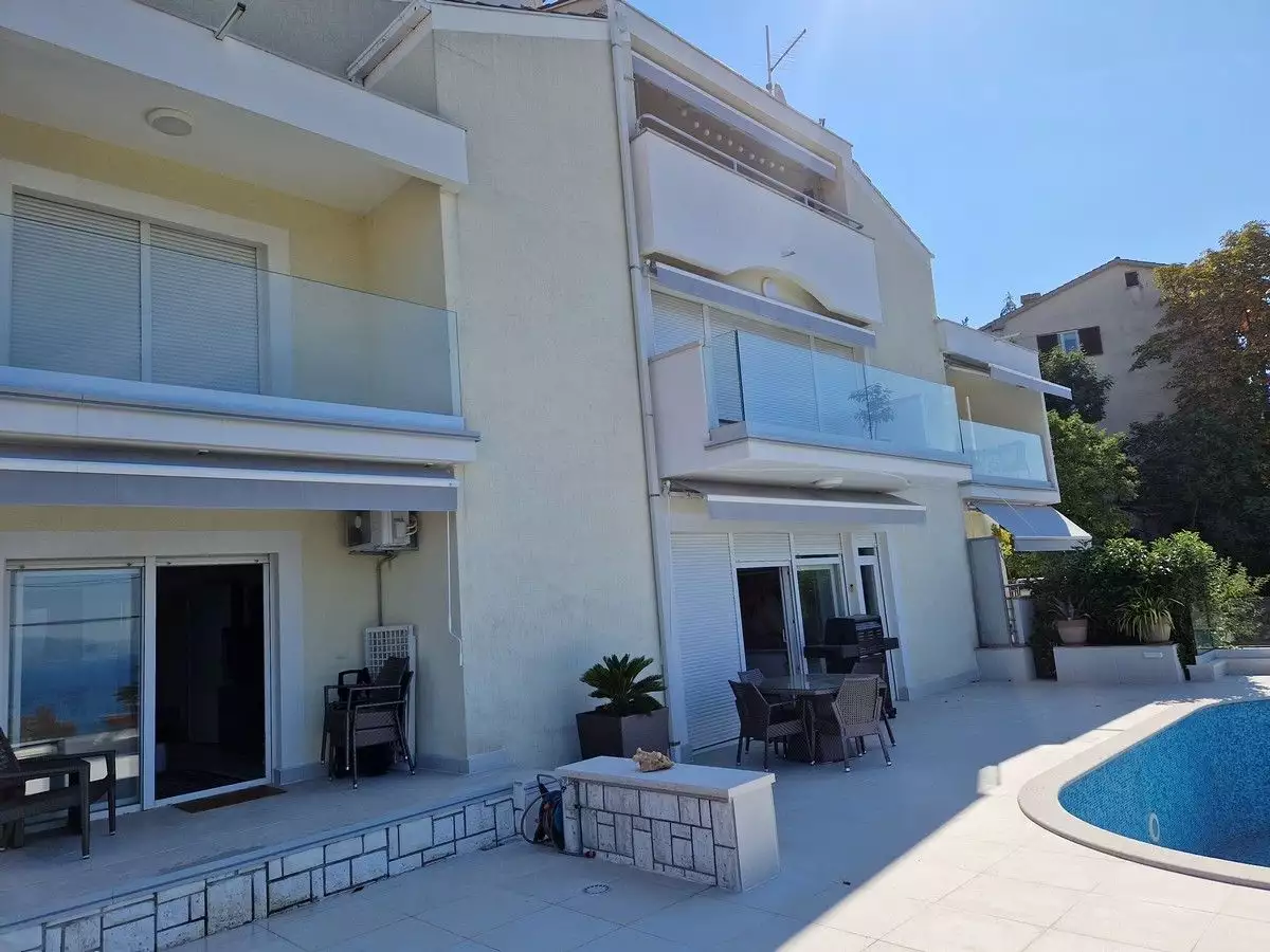 Вилла 750м² в Хорватии, Риека. Стоимостью 2950000€ аренда фото-2
