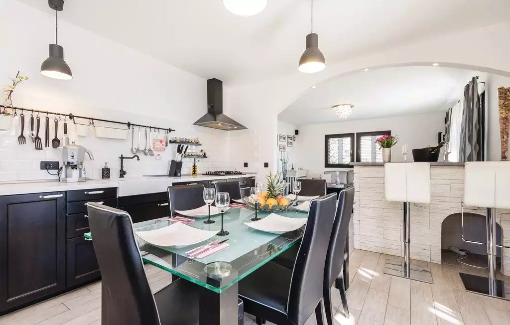 Вилла 170м² в Хорватии, Побри. Стоимостью 1000000€ аренда фото-11