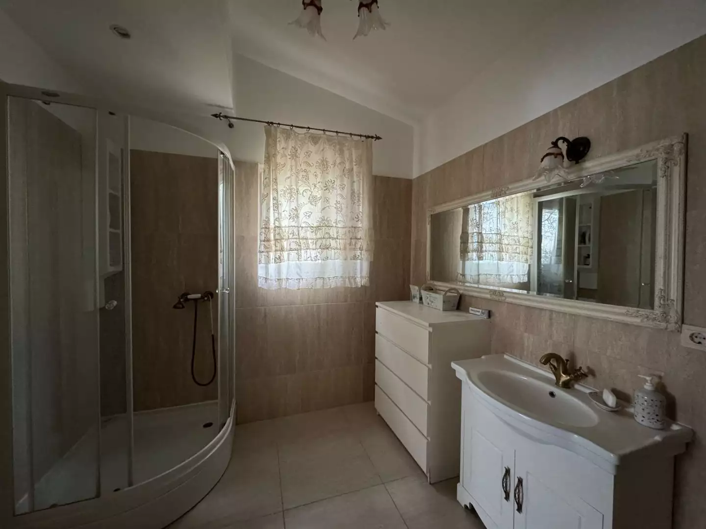 Вилла 307м² в Черногории, Бар. Стоимостью 560000€ аренда фото-20