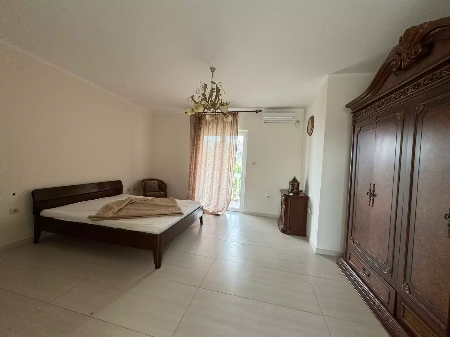 Вилла 307м² в Черногории, Бар. Стоимостью 560000€ аренда фото-24