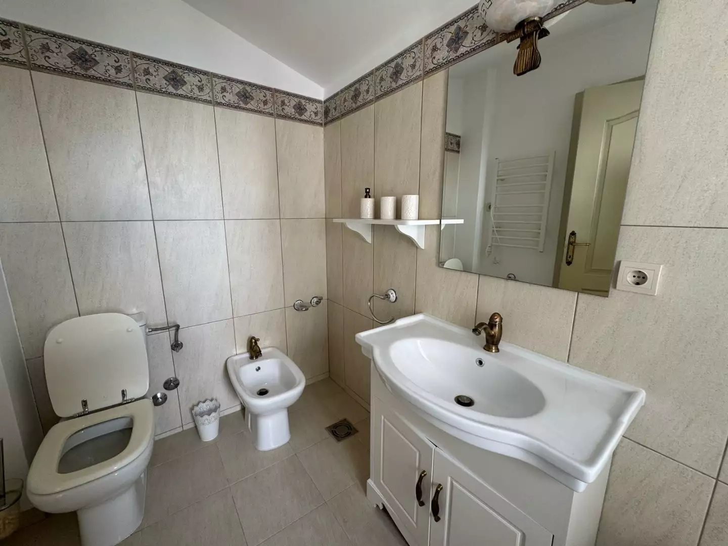 Вилла 307м² в Черногории, Бар. Стоимостью 560000€ аренда фото-31