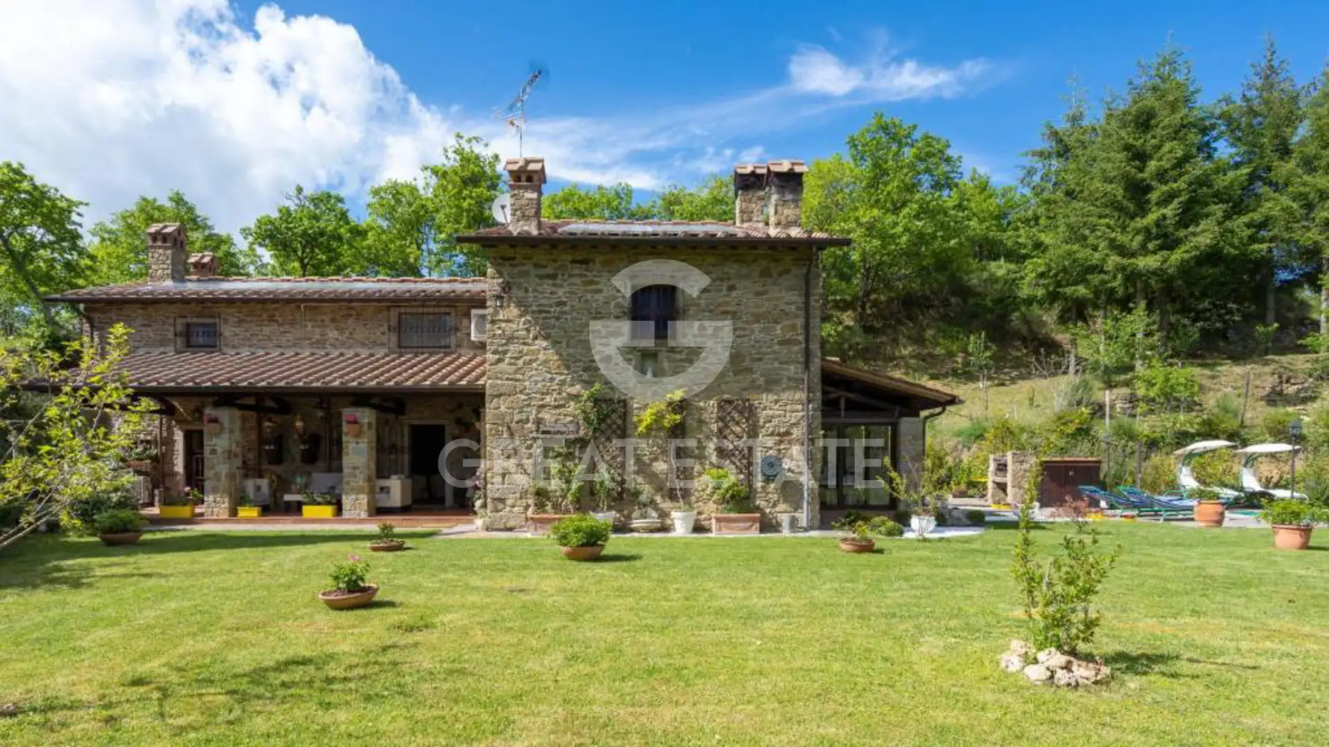 Дом 354м² в Италии, Ареццо. Стоимостью 1400000€ аренда фото-4