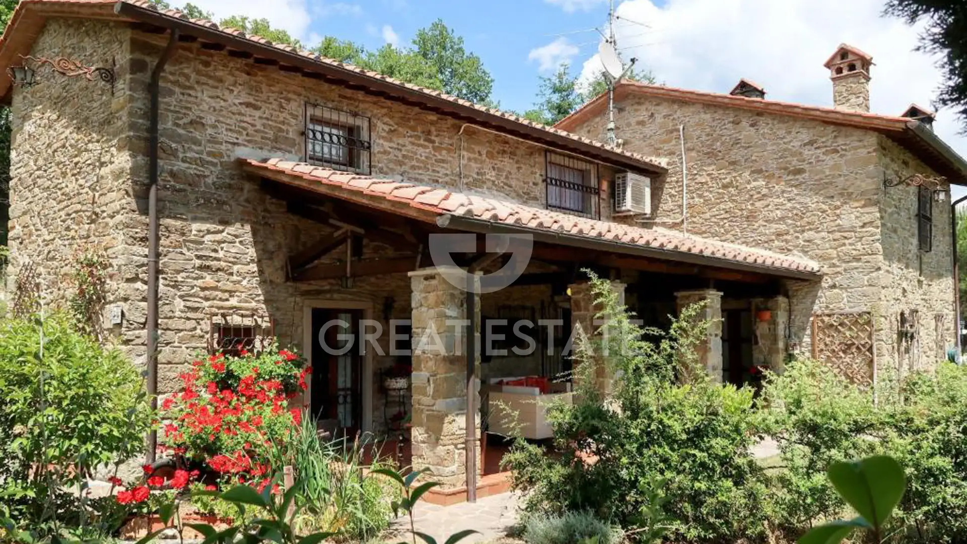 Дом 354м² в Италии, Ареццо. Стоимостью 1400000€ аренда фото-10