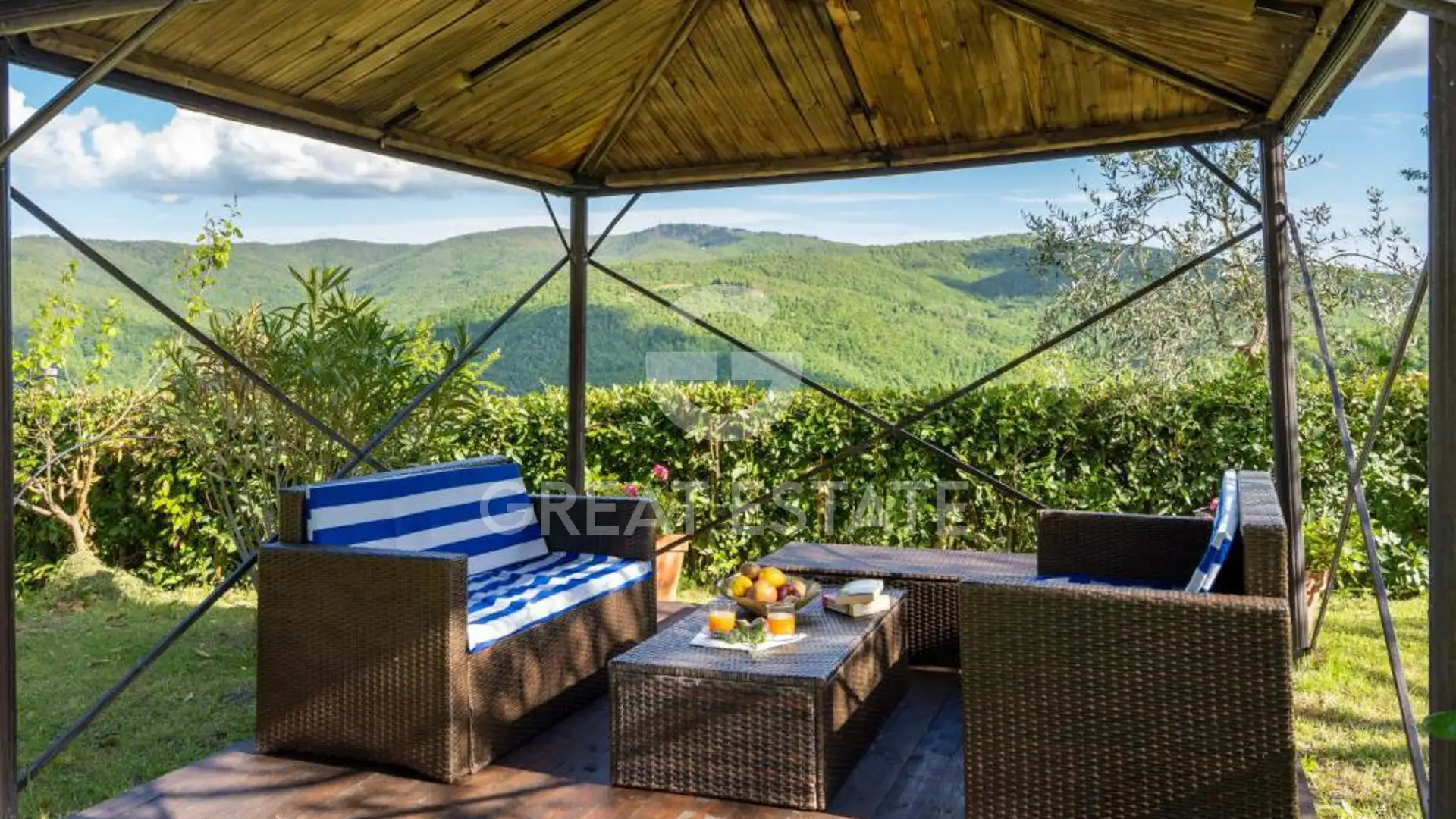 Дом 354м² в Италии, Ареццо. Стоимостью 1400000€ аренда фото-14