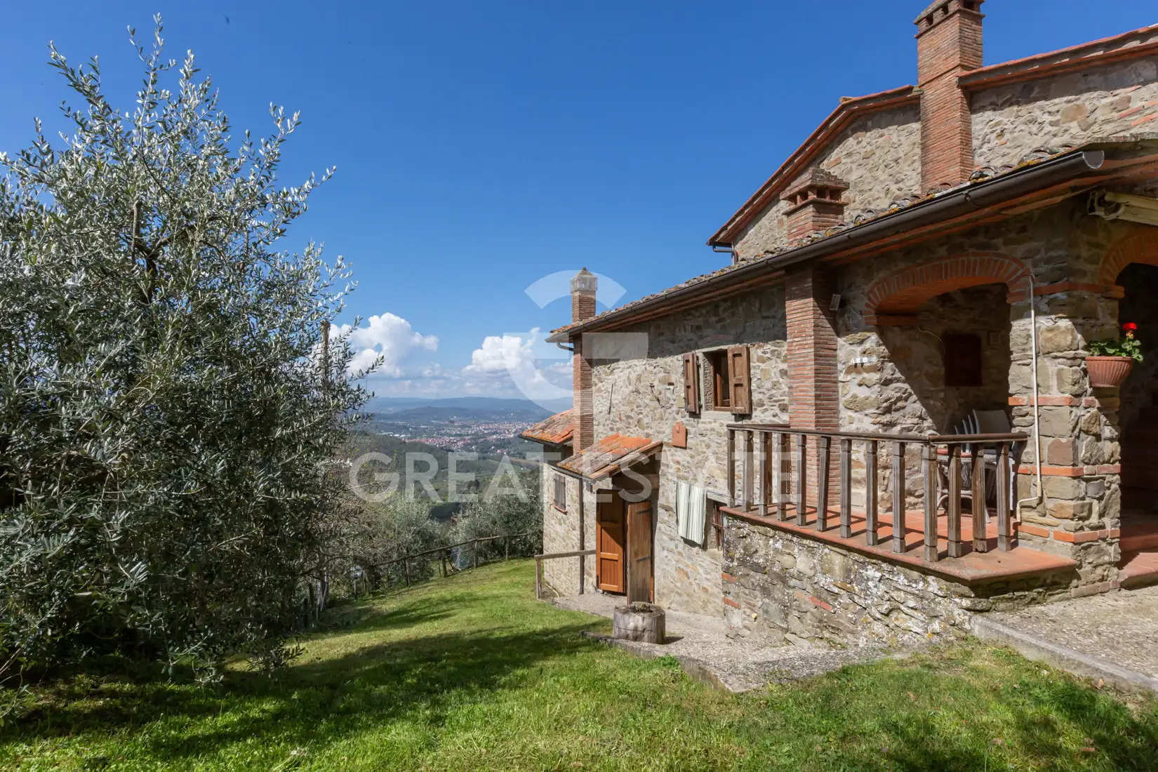 Дом 290м² в Италии, Ареццо. Стоимостью 550000€ аренда фото-5