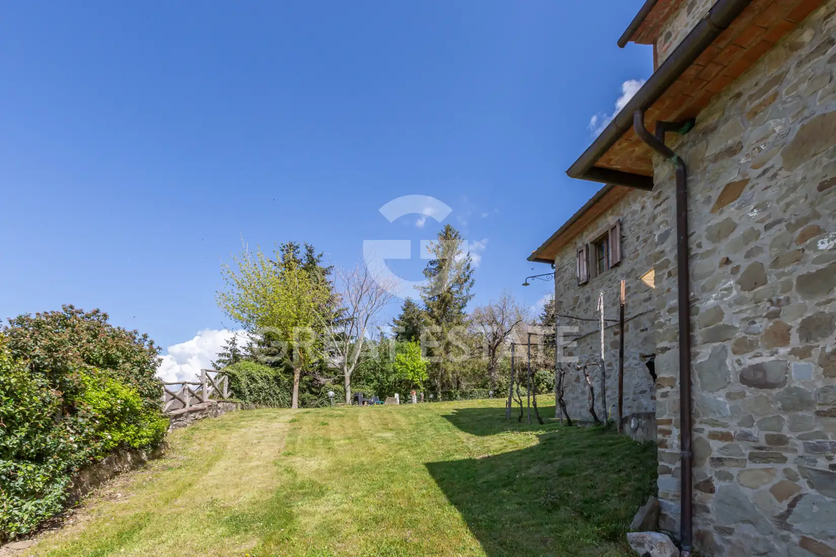 Дом 290м² в Италии, Ареццо. Стоимостью 550000€ аренда фото-11