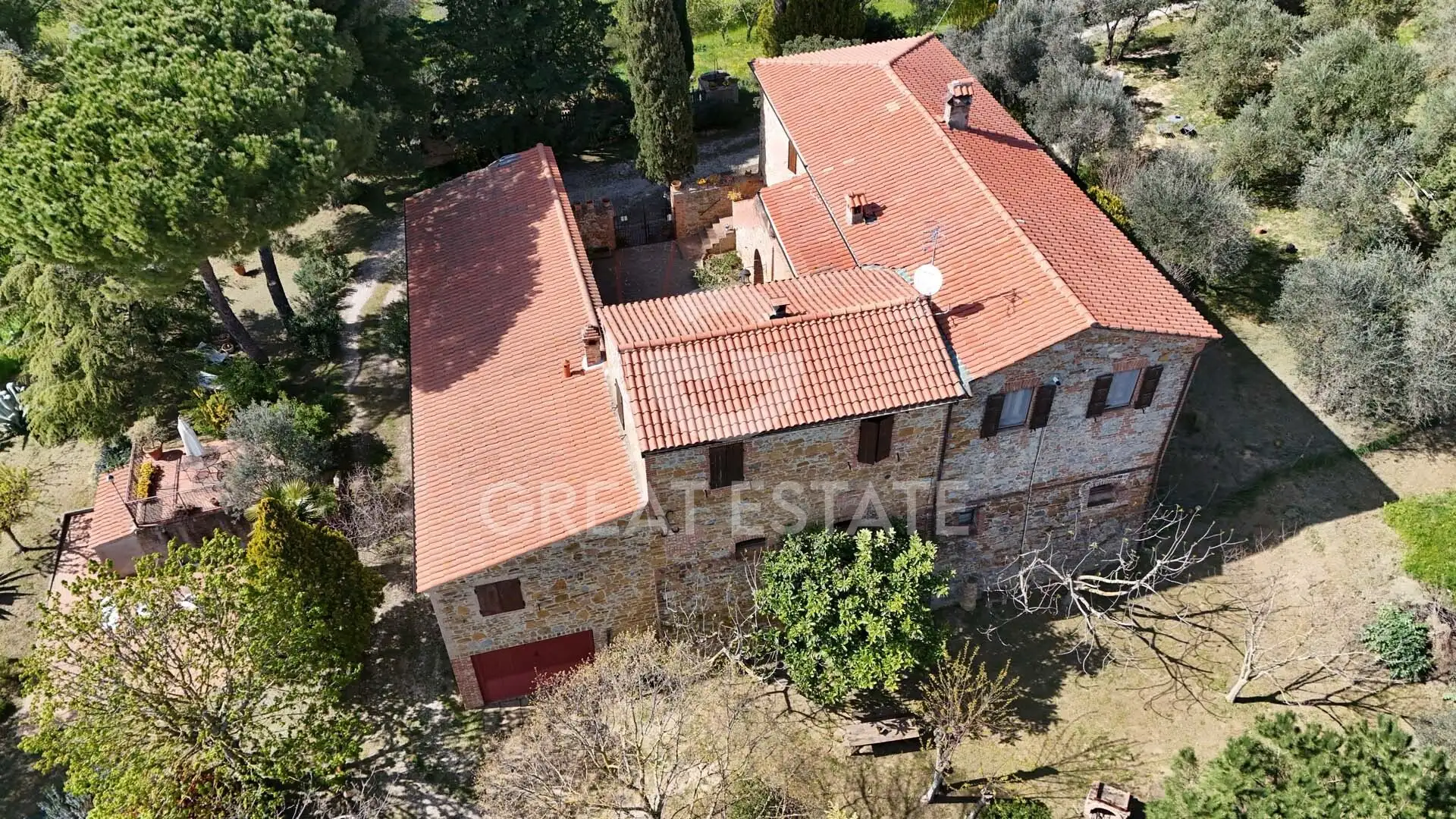Дом 460м² в Италии, Сиена. Стоимостью 950000€ аренда фото-4