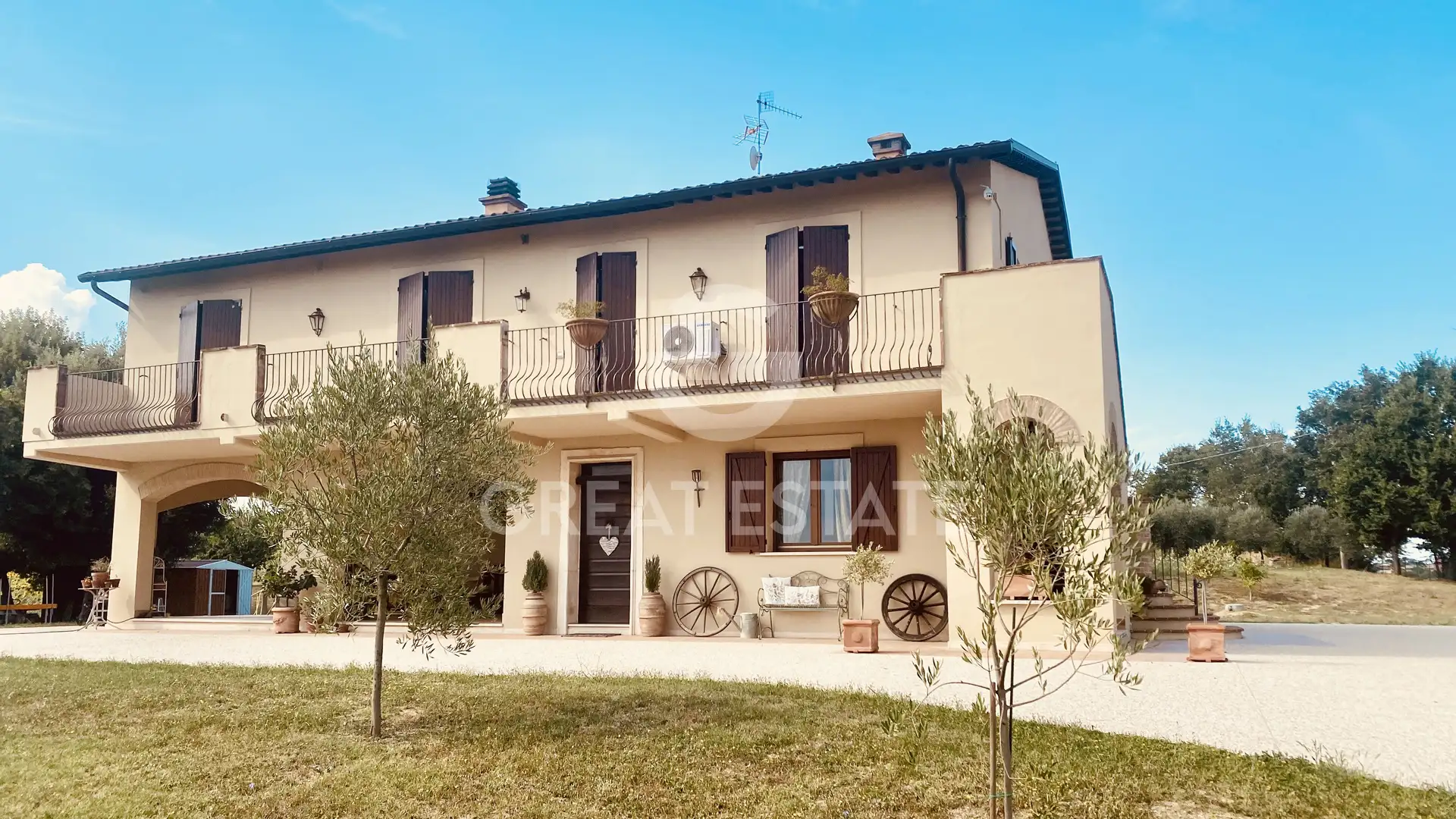 Дом 317м² в Италии, Терни. Стоимостью 750000€ аренда фото-1