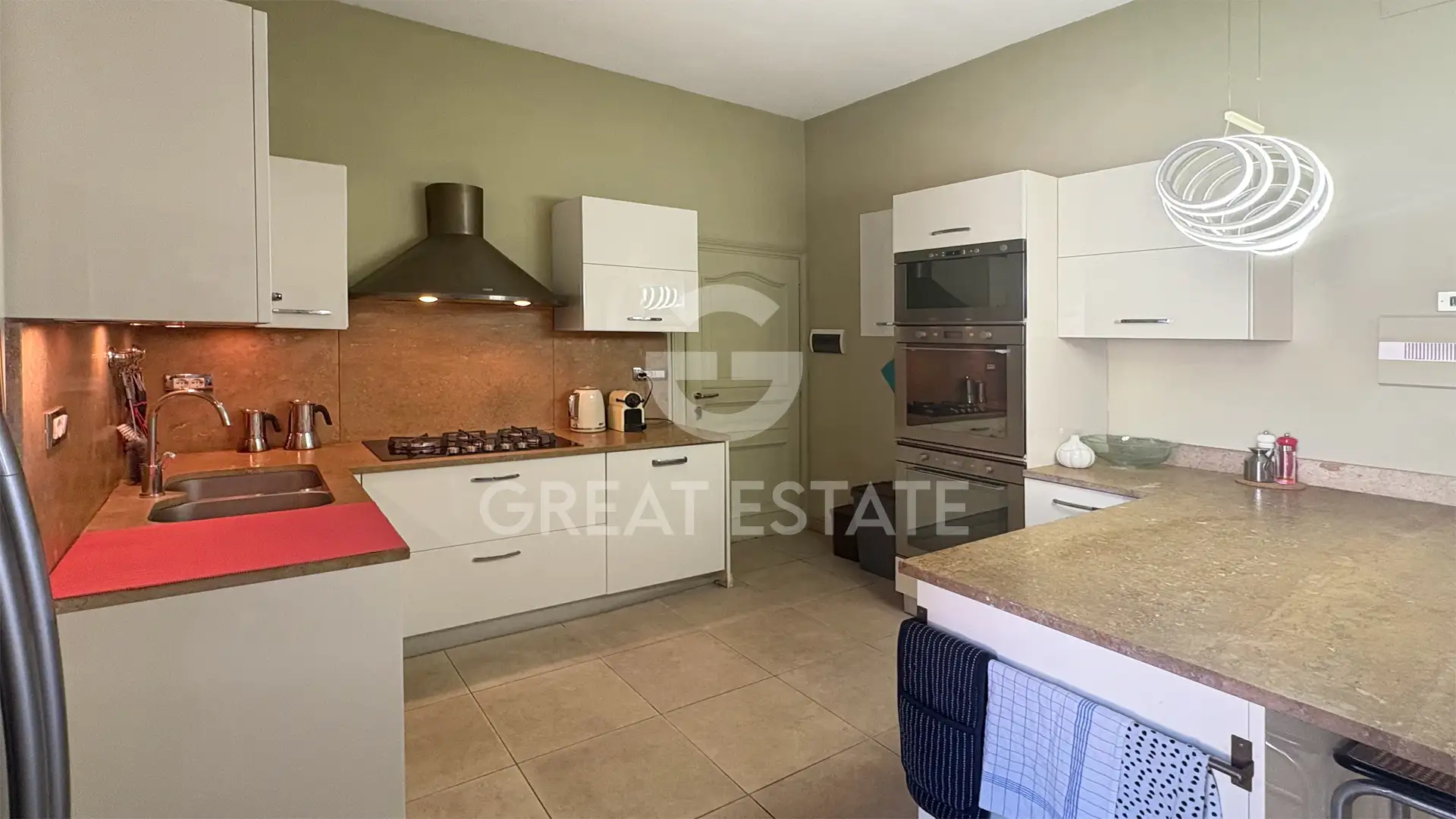 Дом 226м² в Италии, Перуджа. Стоимостью 795000€ аренда фото-11