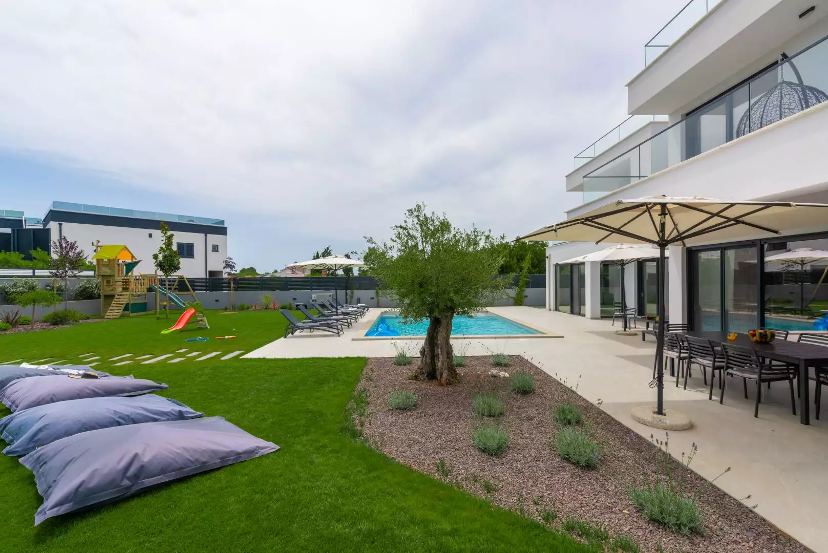 Вилла 350м² в Хорватии, Баньоле. Стоимостью 2200000€ аренда фото-9