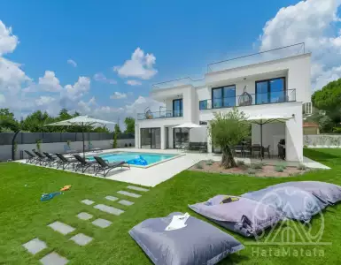 Купить виллу в Хорватии 2200000€