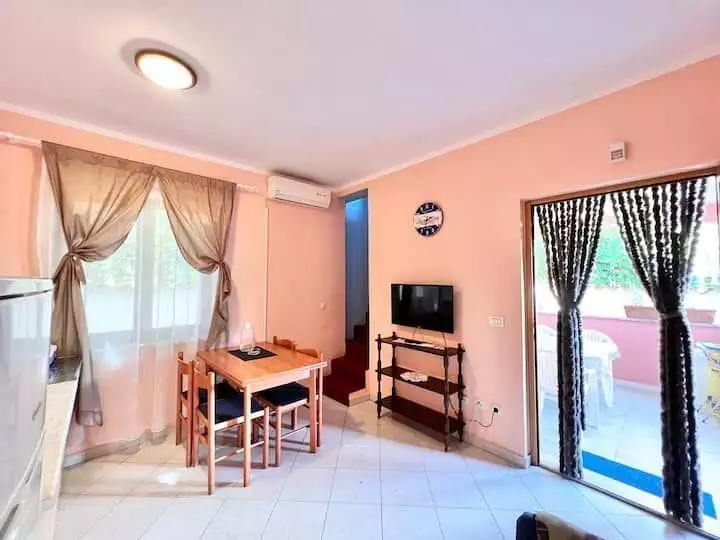 Отель, гостиница 450м² в Хорватии, Премантура. Стоимостью 1300000€ аренда фото-16