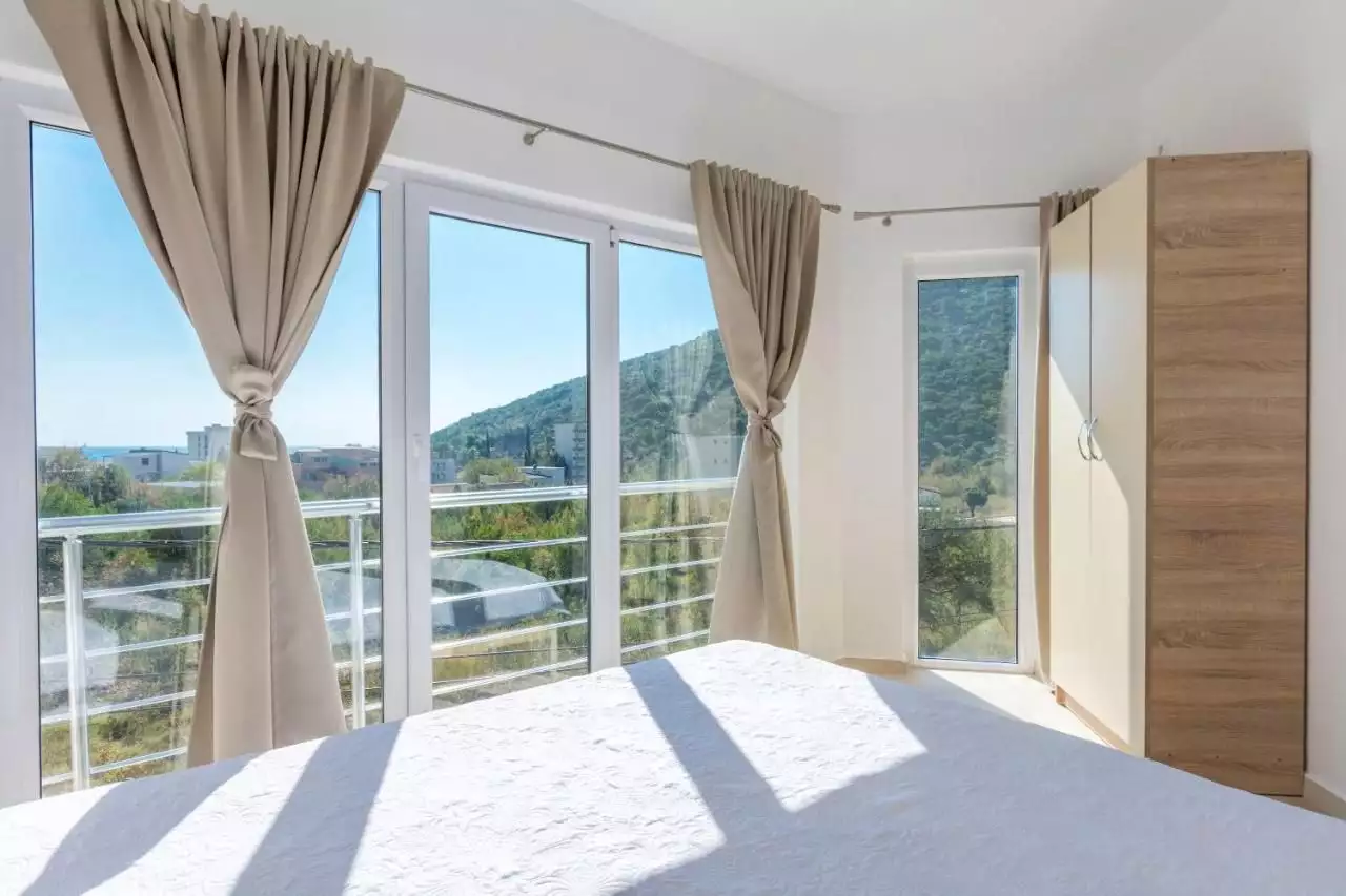 Отель, гостиница 575м² в Черногории, Чань. Стоимостью 800000€ аренда фото-1