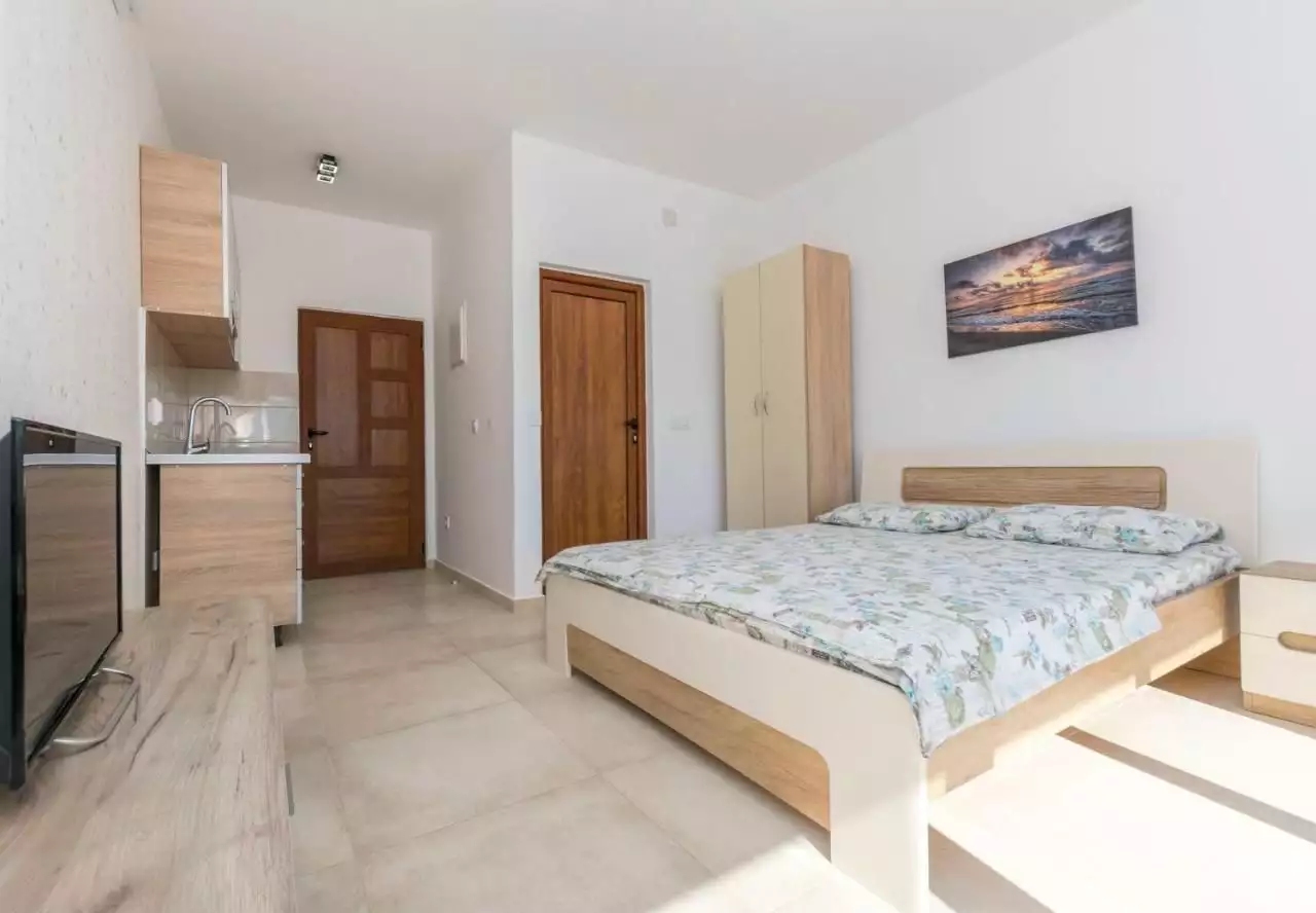 Отель, гостиница 575м² в Черногории, Чань. Стоимостью 800000€ аренда фото-7