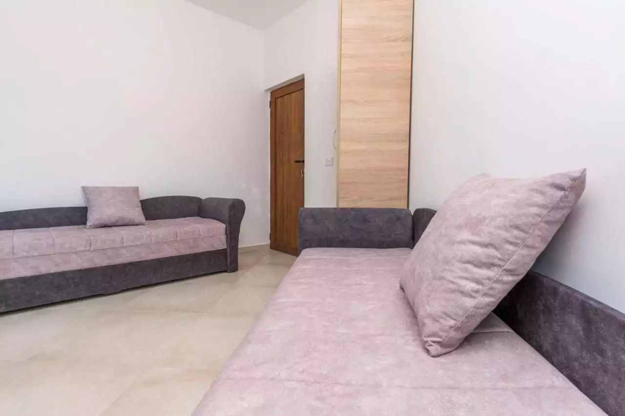 Отель, гостиница 575м² в Черногории, Чань. Стоимостью 800000€ аренда фото-8