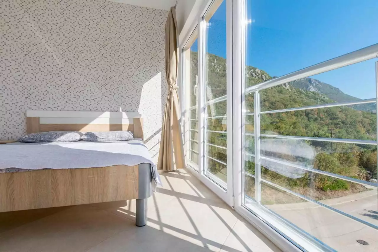 Отель, гостиница 575м² в Черногории, Чань. Стоимостью 800000€ аренда фото-27