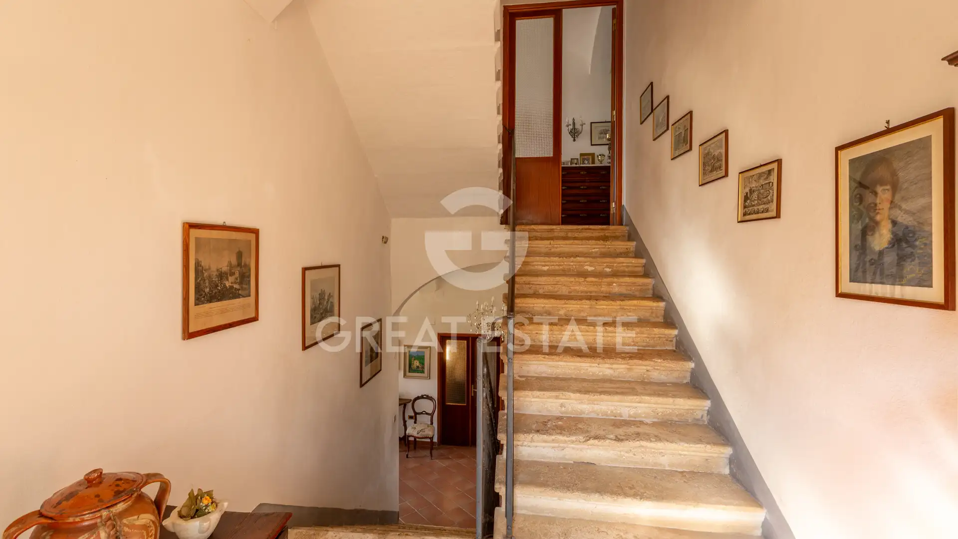 Вилла 570м² в Италии, Сиена. Стоимостью 1300000€ аренда фото-14