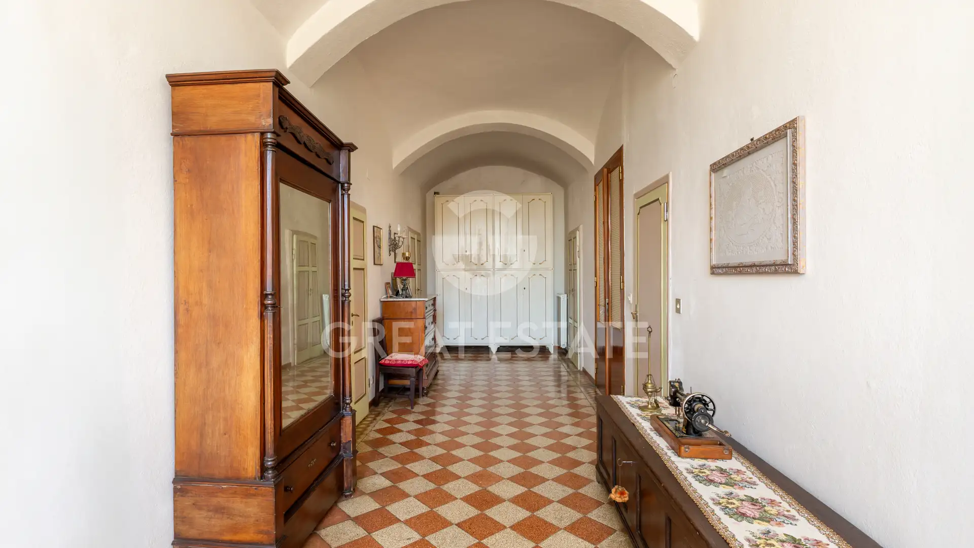 Вилла 570м² в Италии, Сиена. Стоимостью 1300000€ аренда фото-15