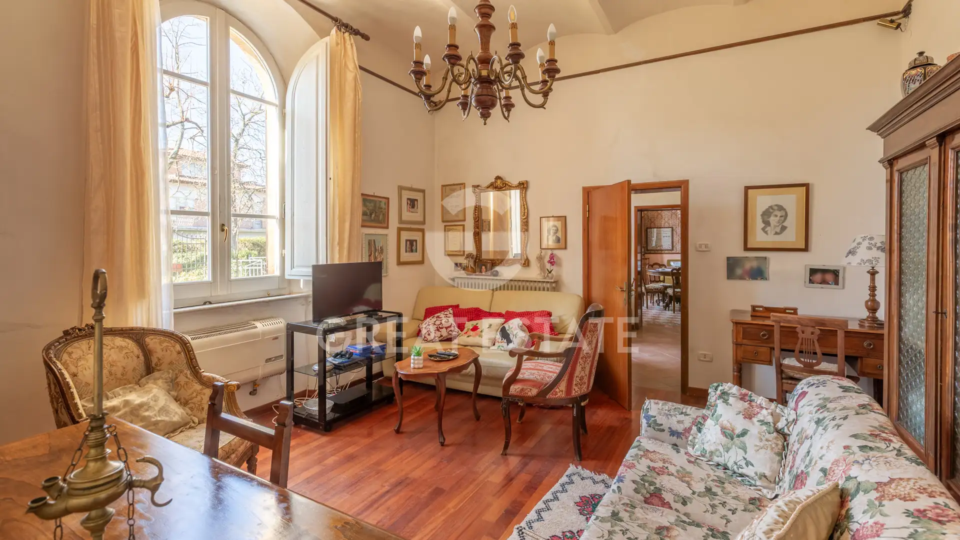 Вилла 570м² в Италии, Сиена. Стоимостью 1100000€ аренда фото-13