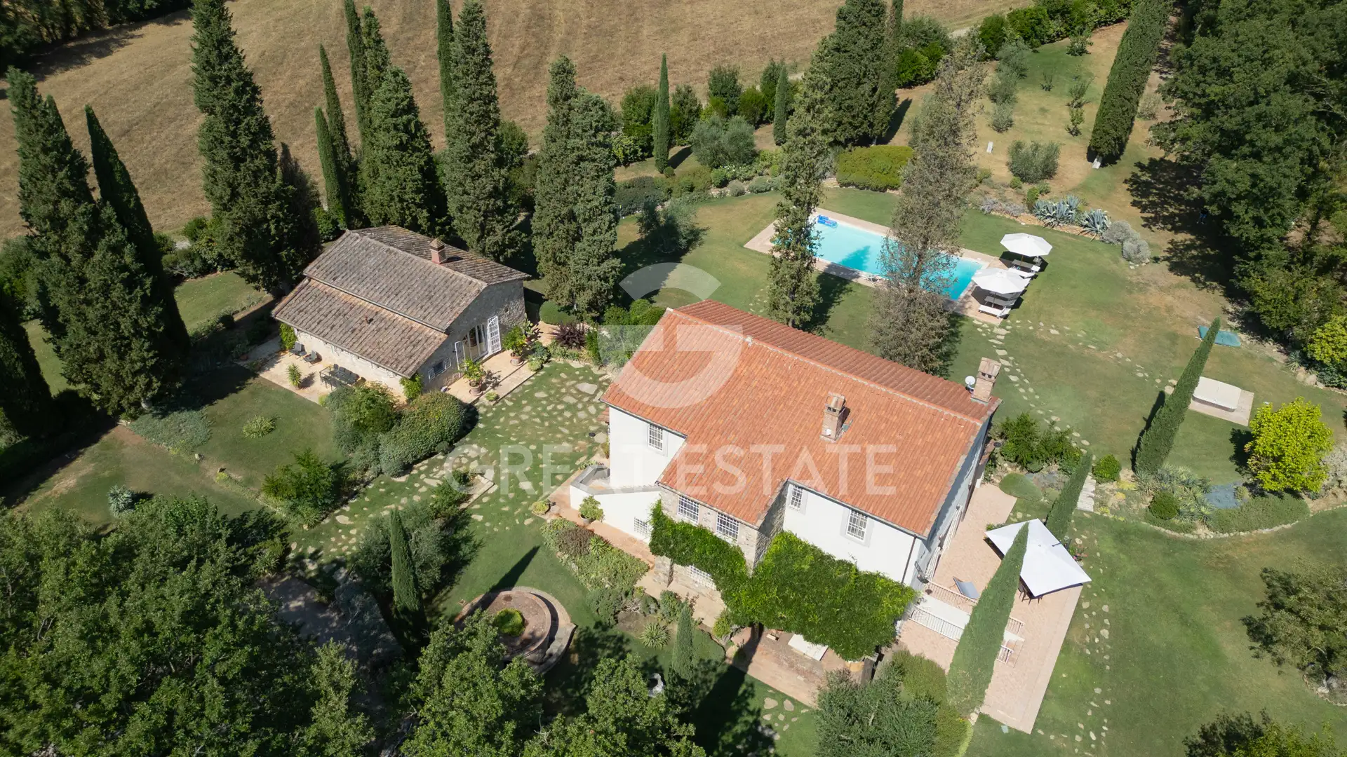 Дом 494м² в Италии, Сиена. Стоимостью 2480000€ аренда фото-11