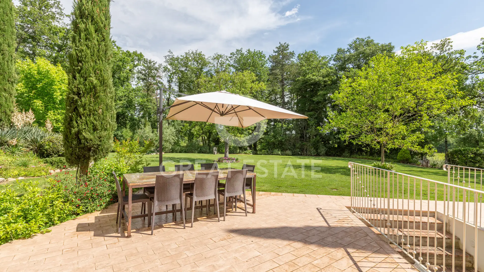 Дом 494м² в Италии, Сиена. Стоимостью 2480000€ аренда фото-14