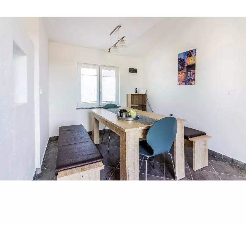 Отель, гостиница 270м² в Хорватии, Лабин. Стоимостью 530000€ аренда фото-10