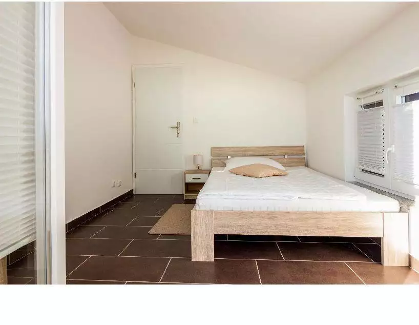 Отель, гостиница 270м² в Хорватии, Лабин. Стоимостью 530000€ аренда фото-12