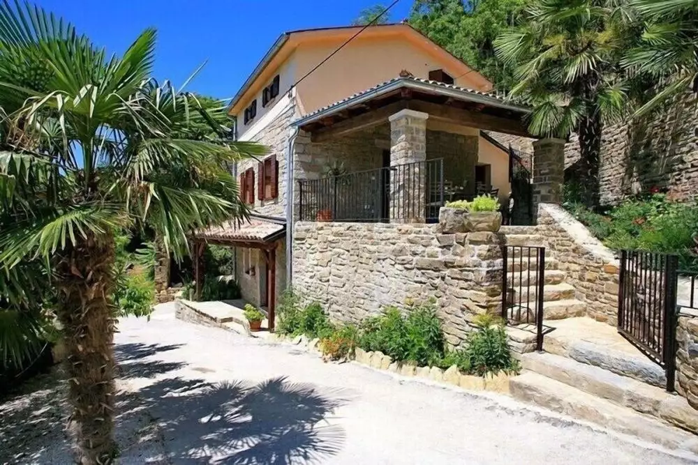 Вилла 100м² в Хорватии, Опрталь. Стоимостью 520000€ аренда фото-1