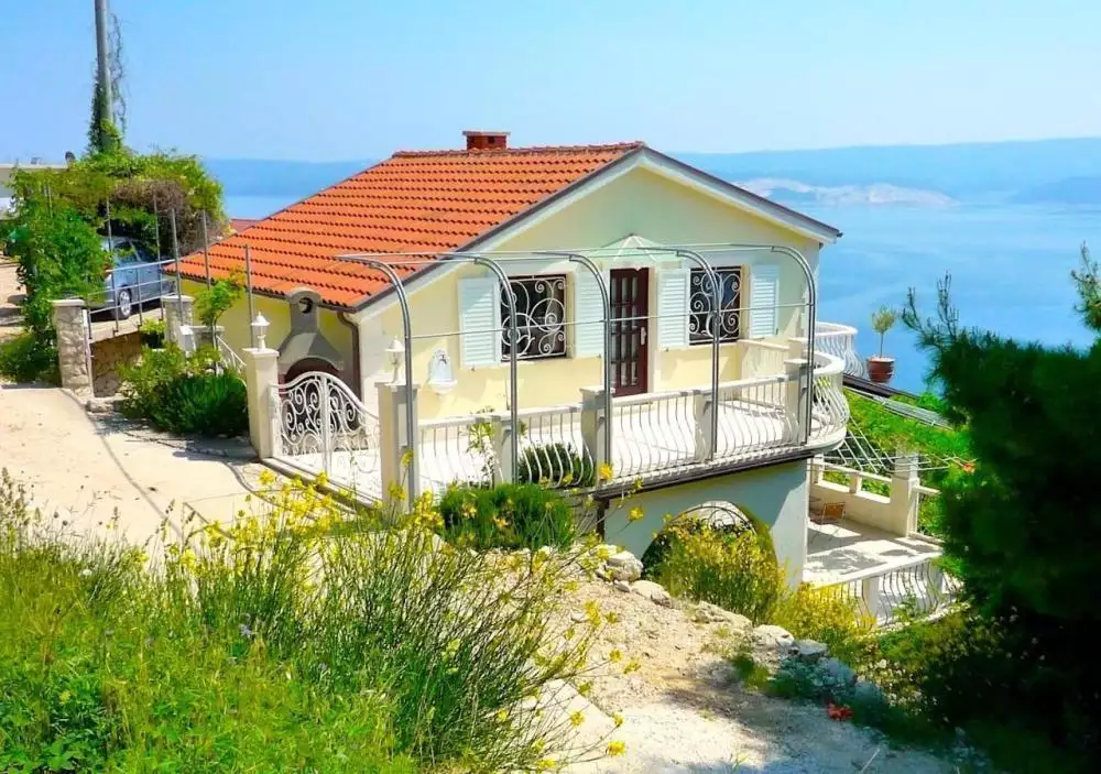 Отель, гостиница 291м² в Хорватии, Омиш. Стоимостью 529000€ аренда фото-1