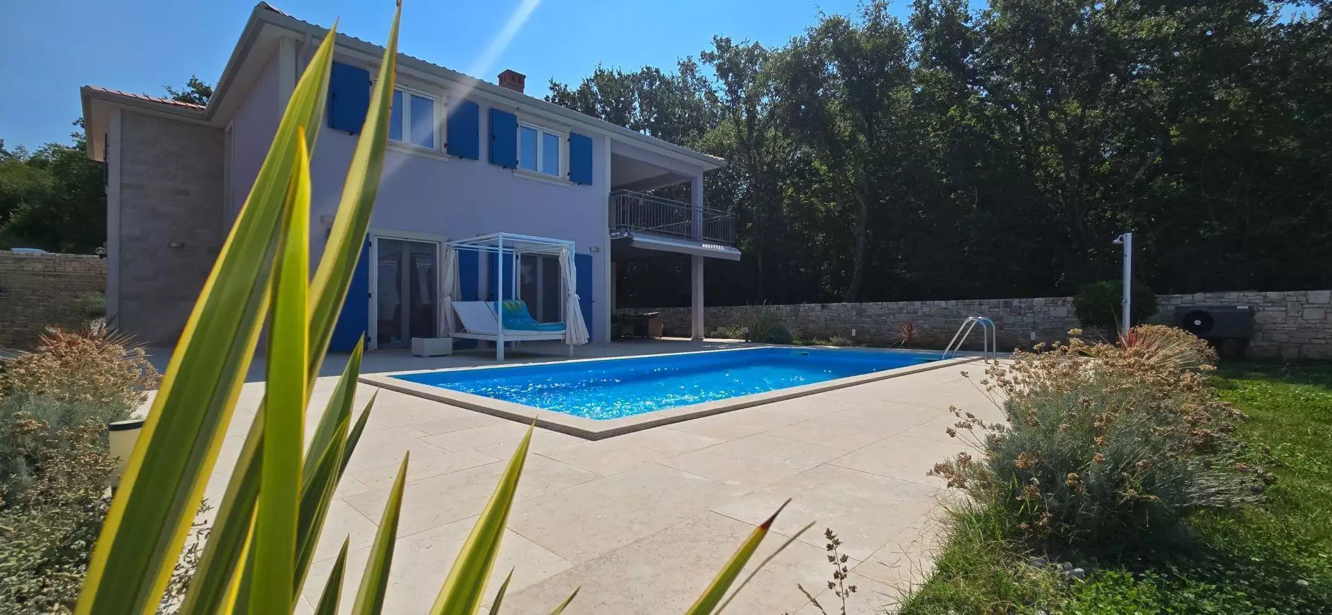 Вилла 236м² в Хорватии, Ровинь. Стоимостью 649000€ аренда фото-1