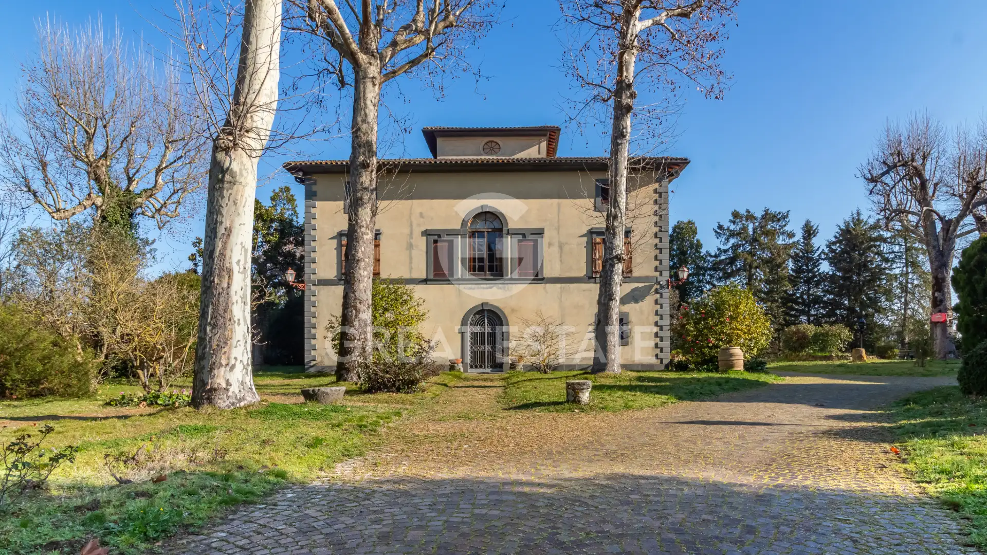 Вилла 1936м² в Италии, Терни. Стоимостью 1450000€ аренда фото-1