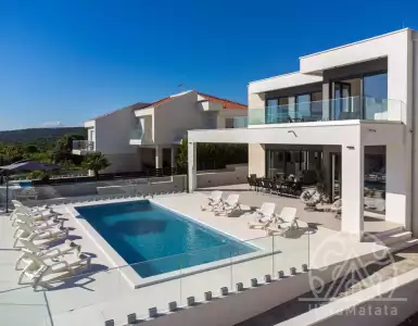 Купить виллу в Хорватии 1450000€