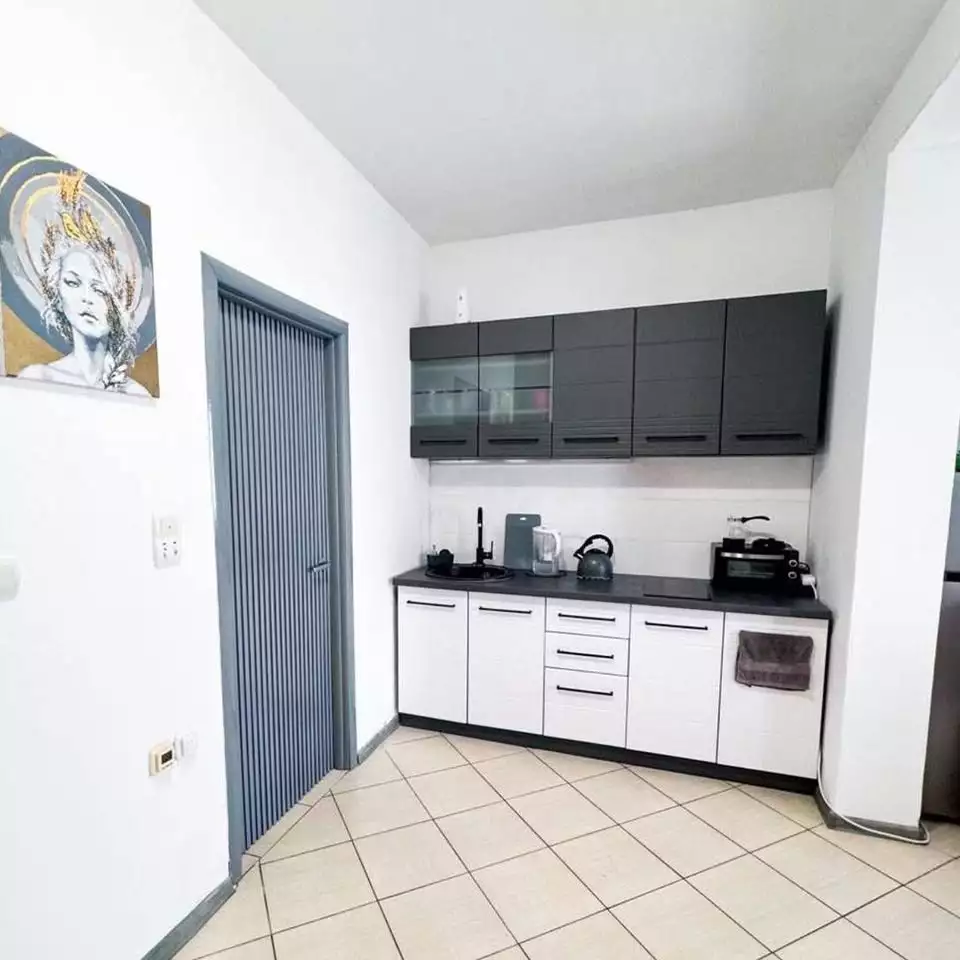 Квартира 44м² в Черногории, Добра Вода. Стоимостью 74000€ аренда фото-3
