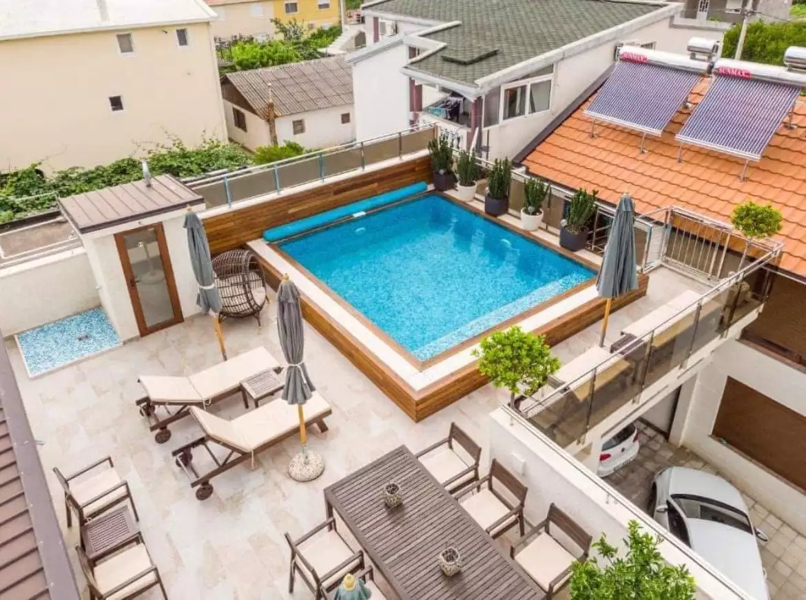 Дом 200м² в Черногории, Бар. Стоимостью 850000€ аренда фото-1