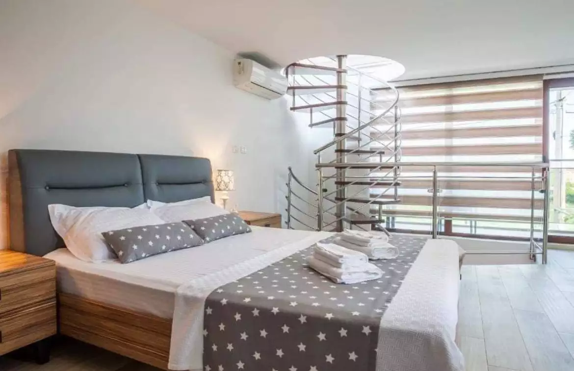 Дом 200м² в Черногории, Бар. Стоимостью 850000€ аренда фото-14