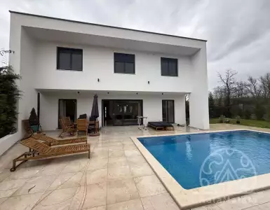 Купить виллу в Хорватии 560000€