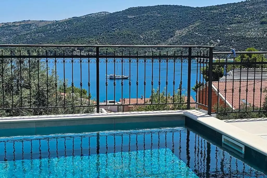 Вилла 310м² в Испании, Ла Марина. Стоимостью 780000€ аренда фото-1