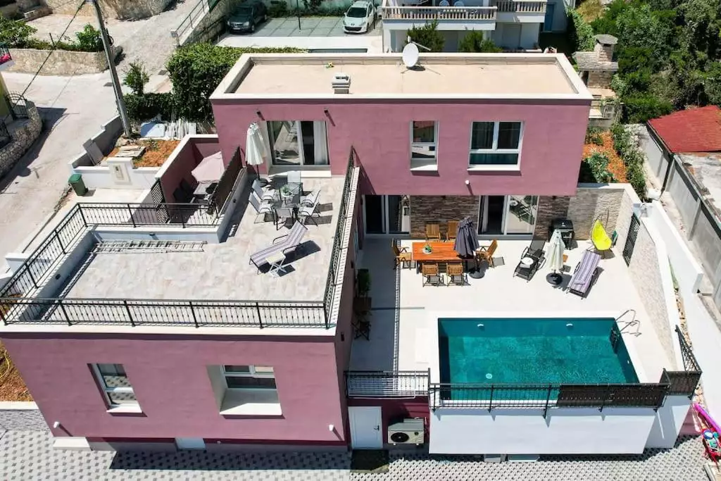 Вилла 310м² в Испании, Ла Марина. Стоимостью 780000€ аренда фото-4