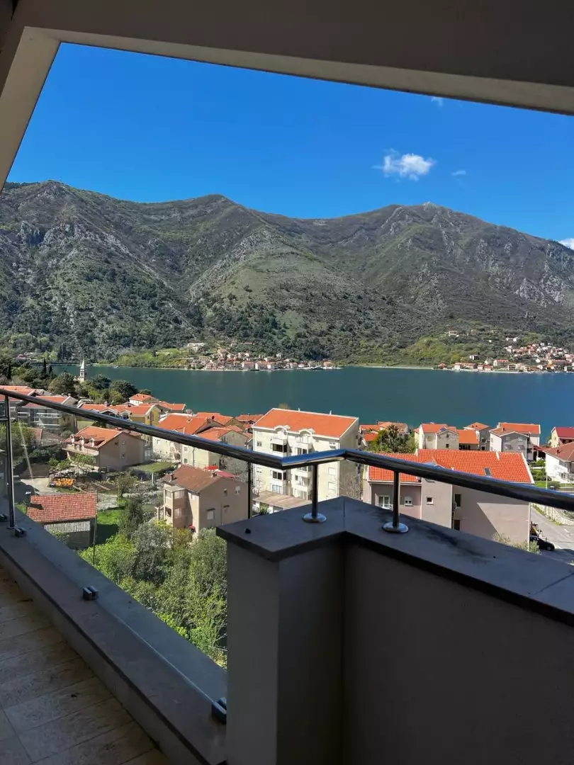 Квартира 108м² в Черногории, Доброта. Стоимостью 350000€ аренда фото-1