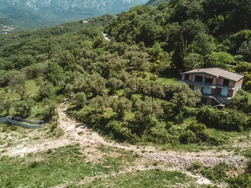Земельный участок 1м² в Италии, Барга. Стоимостью 570000€ аренда фото-20