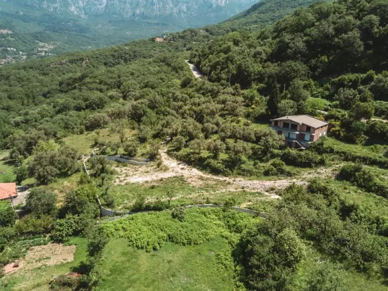 Земельный участок 1м² в Италии, Барга. Стоимостью 570000€ аренда фото-22